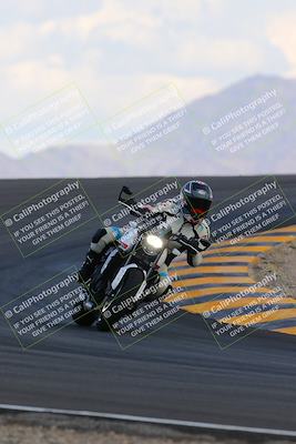 media/Oct-03-2022-Moto Forza (Mon) [[5f077a3730]]/Intermediate Group/Session 5 (Turn 12)/